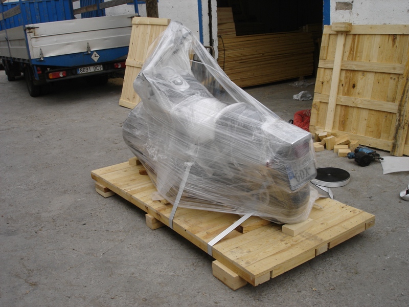 embalaje-de-madera-moto